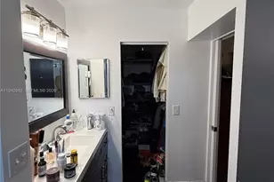 6190 Pine Tree Ln, Tamarac, FL 33319 - Photo 15