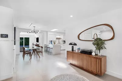 670 NE 58th St, Miami, FL 33137 - Photo 5