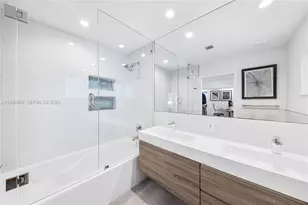 670 NE 58th St, Miami, FL 33137 - Photo 13