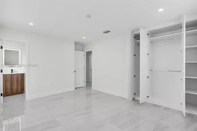 19525 NW 38th Ct, Miami Gardens, FL 33055 - Photo 21