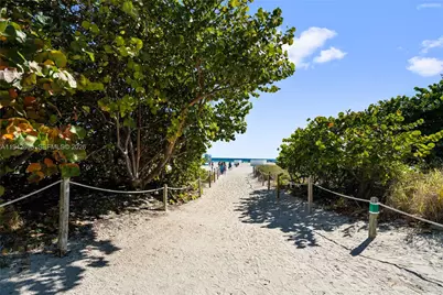 1455 Ocean Dr #1009, Miami Beach, FL 33139 - Photo 25