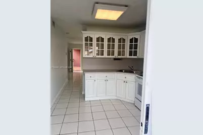 2310 W 74th St #203, Hialeah, FL 33016 - Photo 11