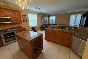 5902 SW 166th Ct, Miami, FL 33193 - Photo 7