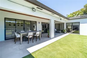 766 NE 96th St, Miami Shores, FL 33138 - Photo 45