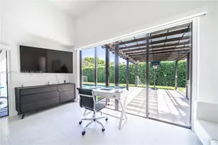 766 NE 96th St, Miami Shores, FL 33138 - Photo 17