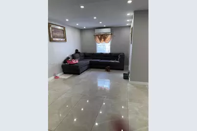 2118 NW 86th St, Miami, FL 33147 - Photo 9