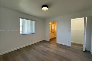 322 NE 3rd St, Hallandale Beach, FL 33009 - Photo 27