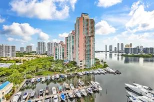 3340 NE 190th St, Aventura, FL 33180 - Photo 25