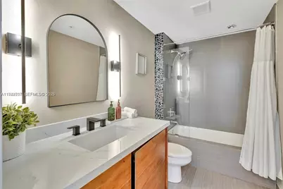 720 NE 62nd St #307, Miami, FL 33138 - Photo 9