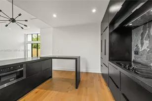 326 NW 40th St, Miami, FL 33127 - Photo 17