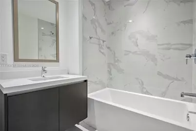 851 NE 1st Ave #2904, Miami, FL 33132 - Photo 9