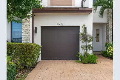 20626 NE 2nd Ct #20626, Miami, FL 33179 - Photo 7