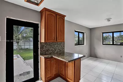 28640 SW 146th Ave, Homestead, FL 33033 - Photo 15