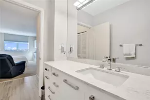 300 Bayview Dr, Sunny Isles Beach, FL 33160 - Photo 11