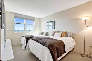 300 Bayview Dr, Sunny Isles Beach, FL 33160 - Photo 17