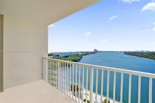 300 Bayview Dr, Sunny Isles Beach, FL 33160 - Photo 33