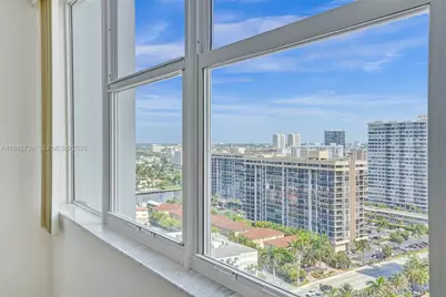 3140 S Ocean Dr #1909, Hallandale Beach, FL 33009 - Photo 11