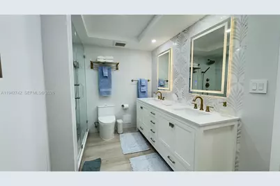 5161 Collins Ave #715, Miami Beach, FL 33140 - Photo 17