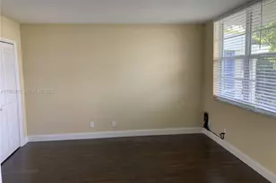 805 Cypress Blvd, Pompano Beach, FL 33069 - Photo 9