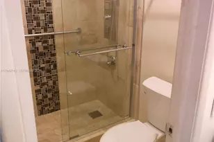 805 Cypress Blvd, Pompano Beach, FL 33069 - Photo 19