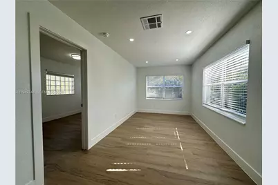 3331 SW 15th Ave, Fort Lauderdale, FL 33315 - Photo 5