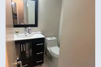 8900 Washington Blvd #405A, Pembroke Pines, FL 33025 - Photo 15