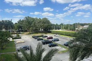 8900 Washington Blvd, Pembroke Pines, FL 33025 - Photo 27