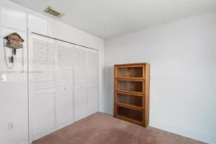 18916 NW 10th St, Pembroke Pines, FL 33029 - Photo 25