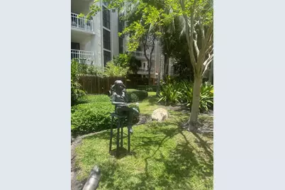 2000 Towerside Ter #PH-3, Miami, FL 33138 - Photo 29