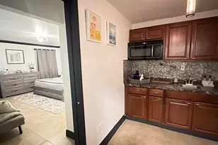 747 E 19th St, Hialeah, FL 33013 - Photo 17