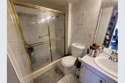 20301 W Country Club Dr #1124, Aventura, FL 33180 - Photo 9