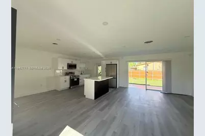 275 NE 173, North Miami Beach, FL 33162 - Photo 5