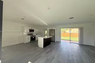 275 NE 173, North Miami Beach, FL 33162 - Photo 5