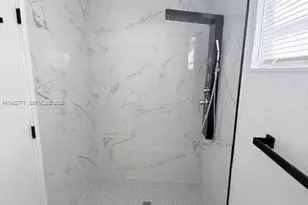 275 NE 173, North Miami Beach, FL 33162 - Photo 11