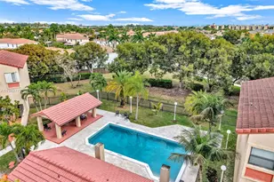 9907 NW 9th St Cir, Miami, FL 33172 - Photo 67