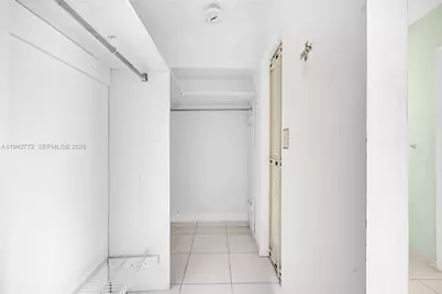 9907 NW 9th St Cir #15-20, Miami, FL 33172 - Photo 53