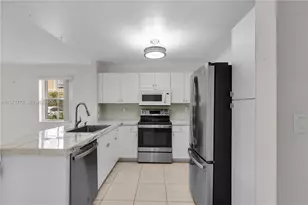 12990 SW 30th Ct, Miramar, FL 33027 - Photo 9
