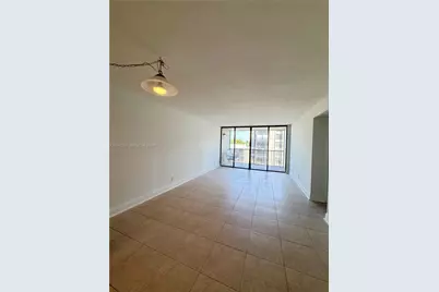12 Royal Palm Way #405, Boca Raton, FL 33432 - Photo 1