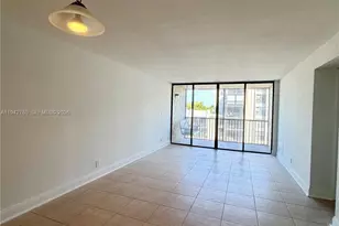 12 Royal Palm Way, Boca Raton, FL 33432 - Photo 1