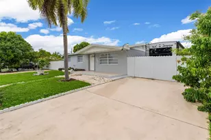 15805 SW 300th Terrace, Homestead, FL 33033 - Photo 3