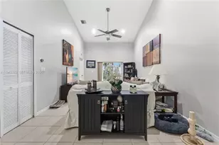 1174 NE 32nd Ave, Homestead, FL 33033 - Photo 5