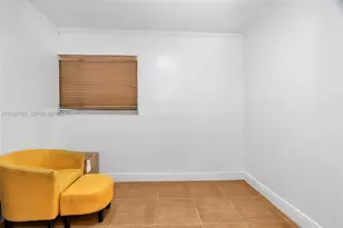 910 NE 49th St, Deerfield Beach, FL 33064 - Photo 29
