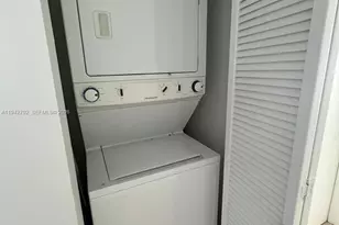 185 SW 7th St, Miami, FL 33130 - Photo 13