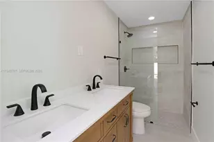 16232 SW 107th Ct, Miami, FL 33157 - Photo 23