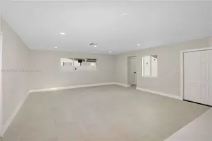 16232 SW 107th Ct, Miami, FL 33157 - Photo 11