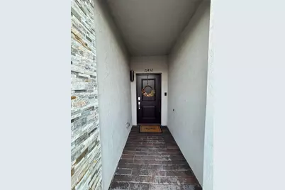 21432 NE 2nd Path #21432, Miami, FL 33179 - Photo 3
