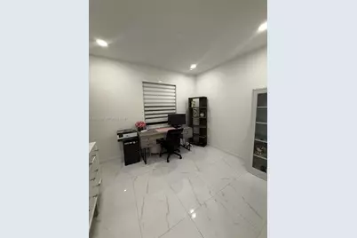 21432 NE 2nd Path #21432, Miami, FL 33179 - Photo 33