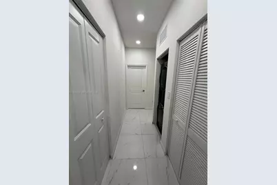21432 NE 2nd Path #21432, Miami, FL 33179 - Photo 23