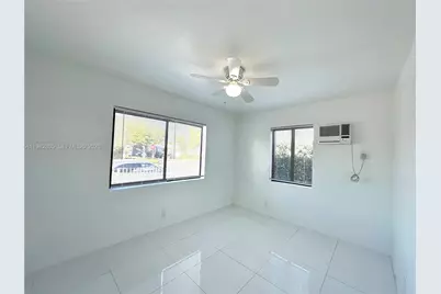 7935 Crespi Blvd #1, Miami Beach, FL 33141 - Photo 3