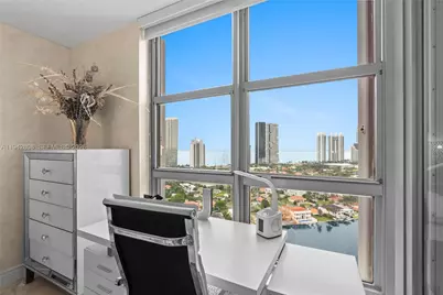 19101 NE 36th Ct #LPH9, Aventura, FL 33180 - Photo 31